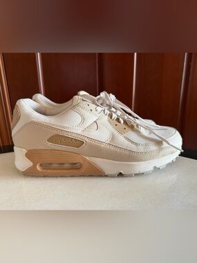 Nike Air Max Women's Sneakers in Cream and Tan